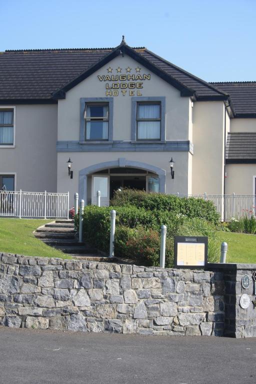 Vaughan Lodge Hotel Lahinch Exterior foto